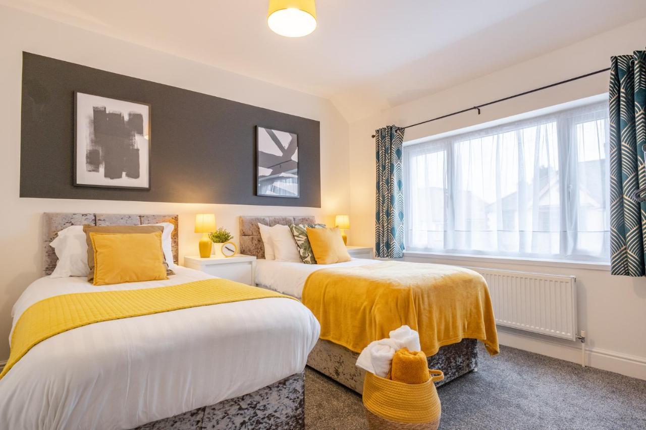 Hazel House Appartement West Bromwich Buitenkant foto