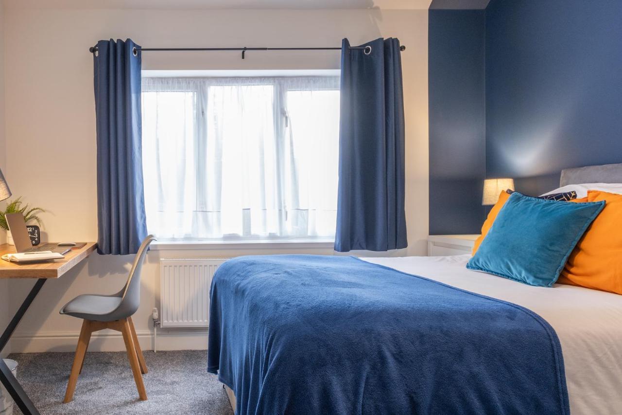 Hazel House Appartement West Bromwich Buitenkant foto
