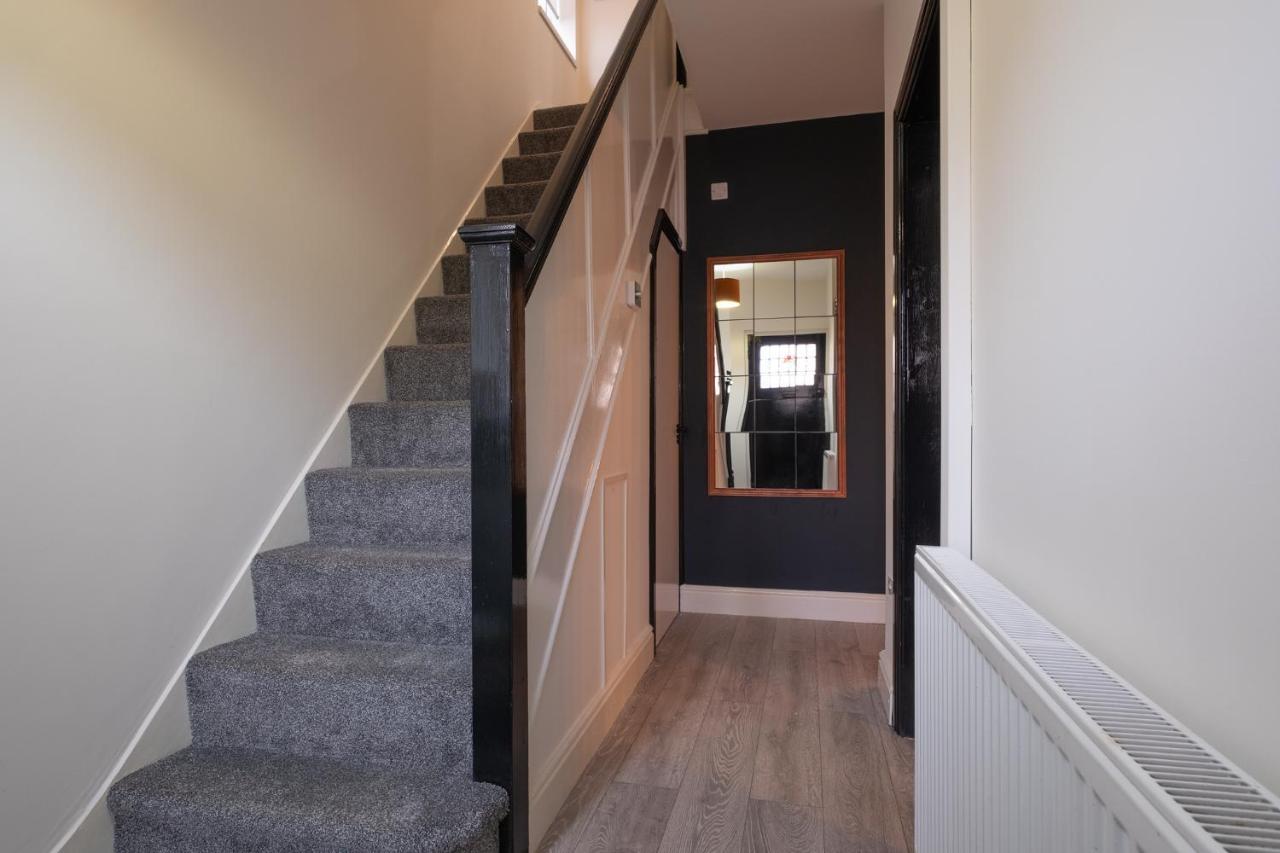Hazel House Appartement West Bromwich Buitenkant foto